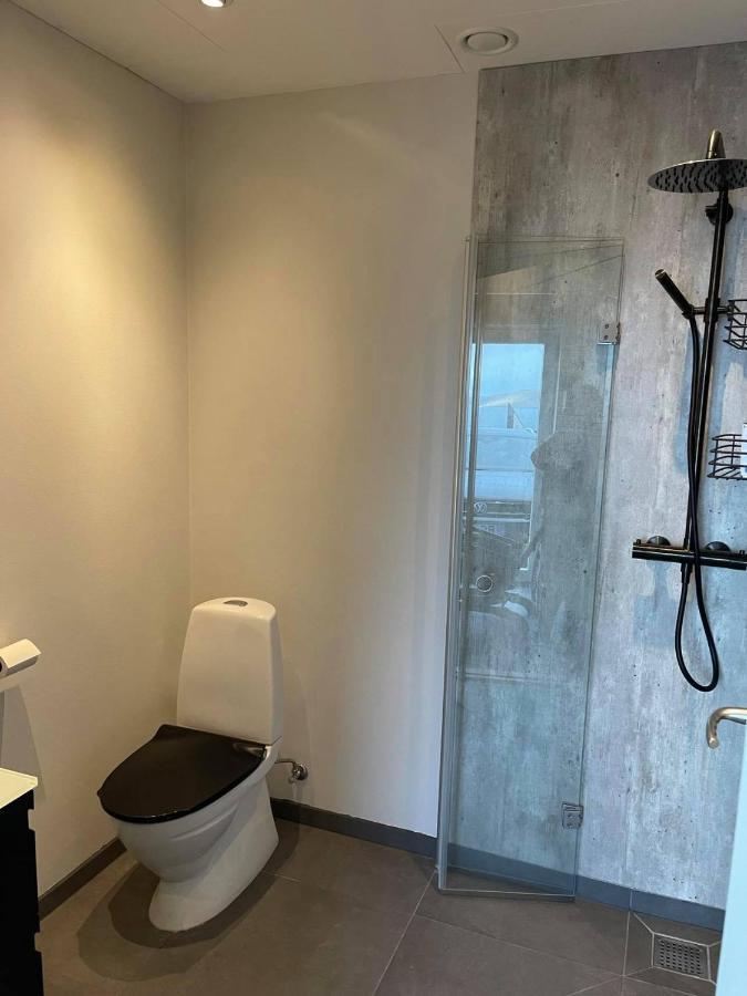 Modern Apartment With City & Oceanside View توئِسهون المظهر الخارجي الصورة