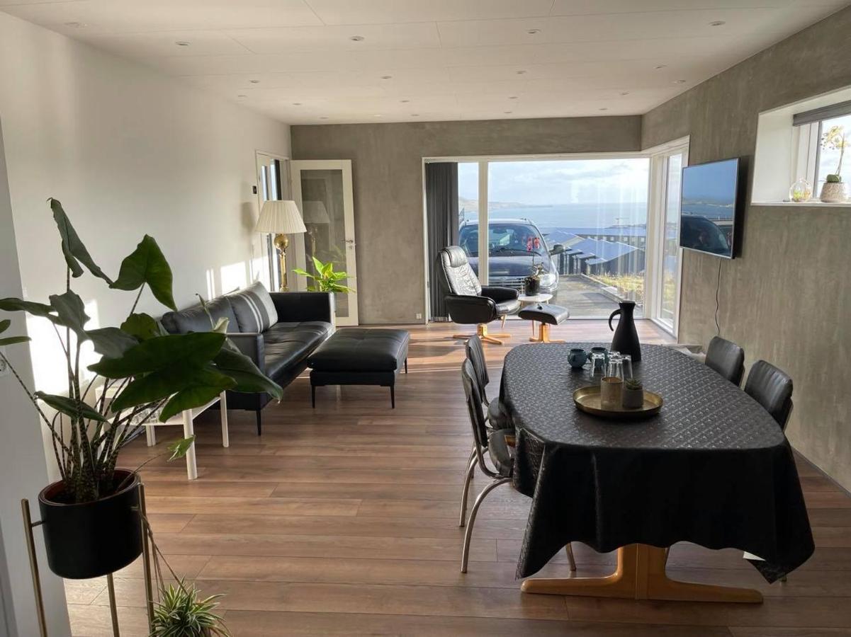 Modern Apartment With City & Oceanside View توئِسهون المظهر الخارجي الصورة